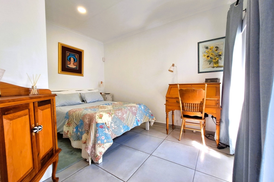 3 Bedroom Property for Sale in Sandy Point Western Cape